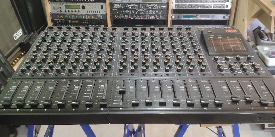 Mesa FOSTEX MODEL 450 - Foto 3