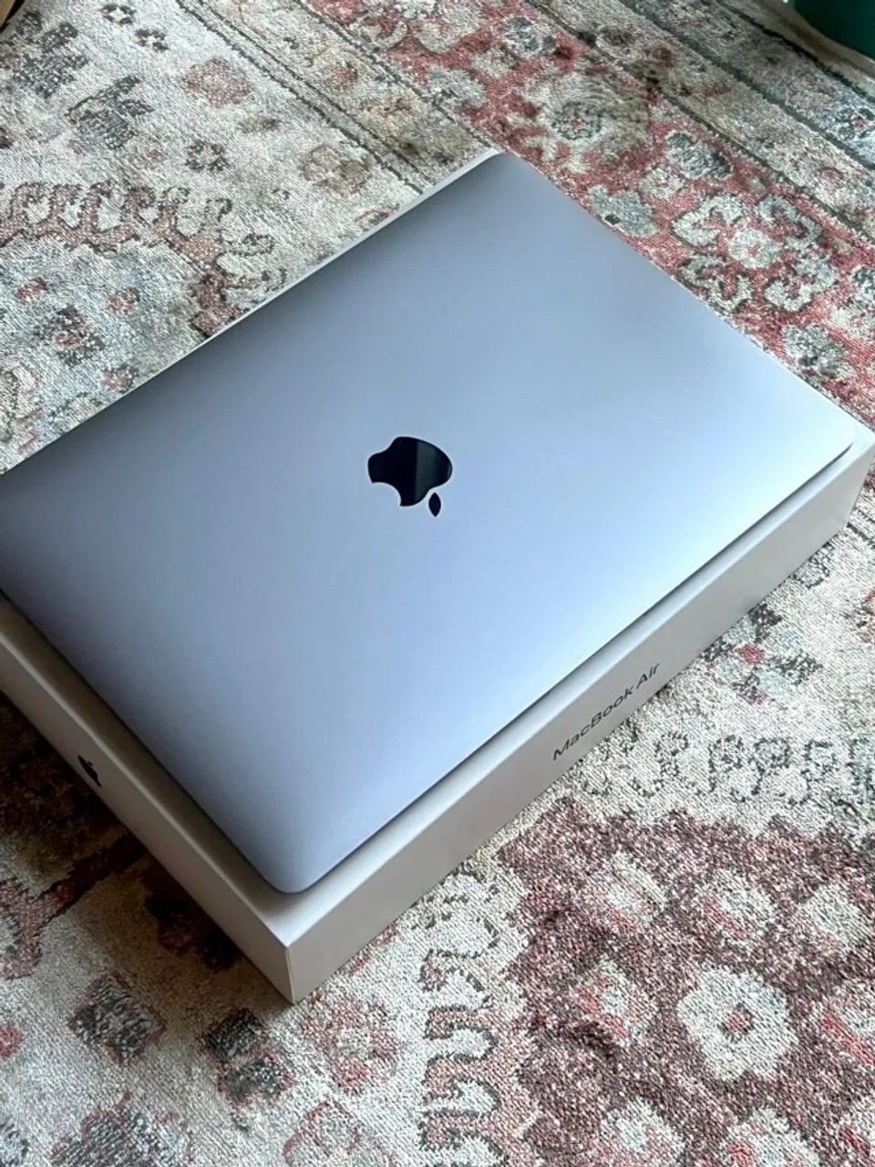 MacBookAir M1 16GB 256GB　シルバー（中古） Macbook Air M1 - 16GB RAM 256GB SSD - Notebooks - Olho D'Água, São