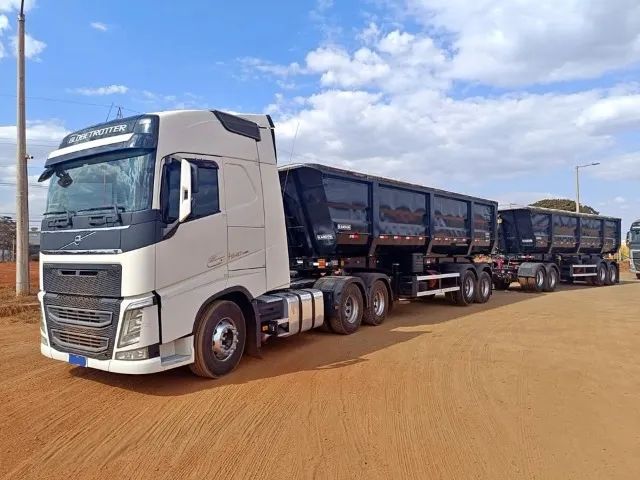 Volvo FH 540 6X4 + Rodocaçamba Randon 2020 Engatada. - Foto 2