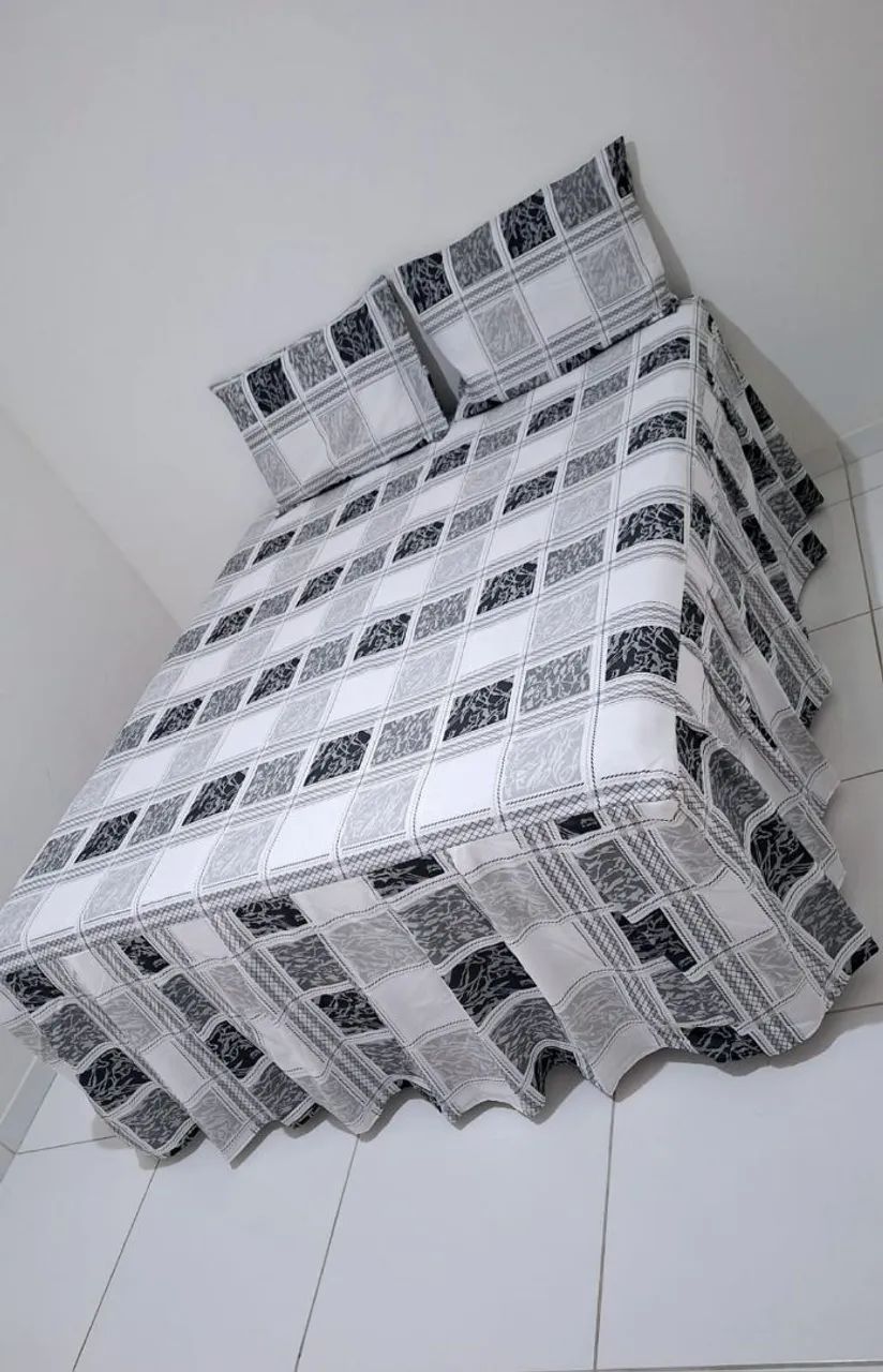 Colcha de Cama com Fronhas - 85% Algodão