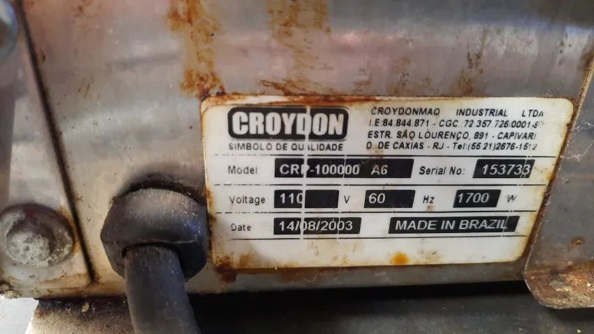 Crepeira Elétrica Croydon 10 Cavidades 110 volts bem conservada - Foto 2