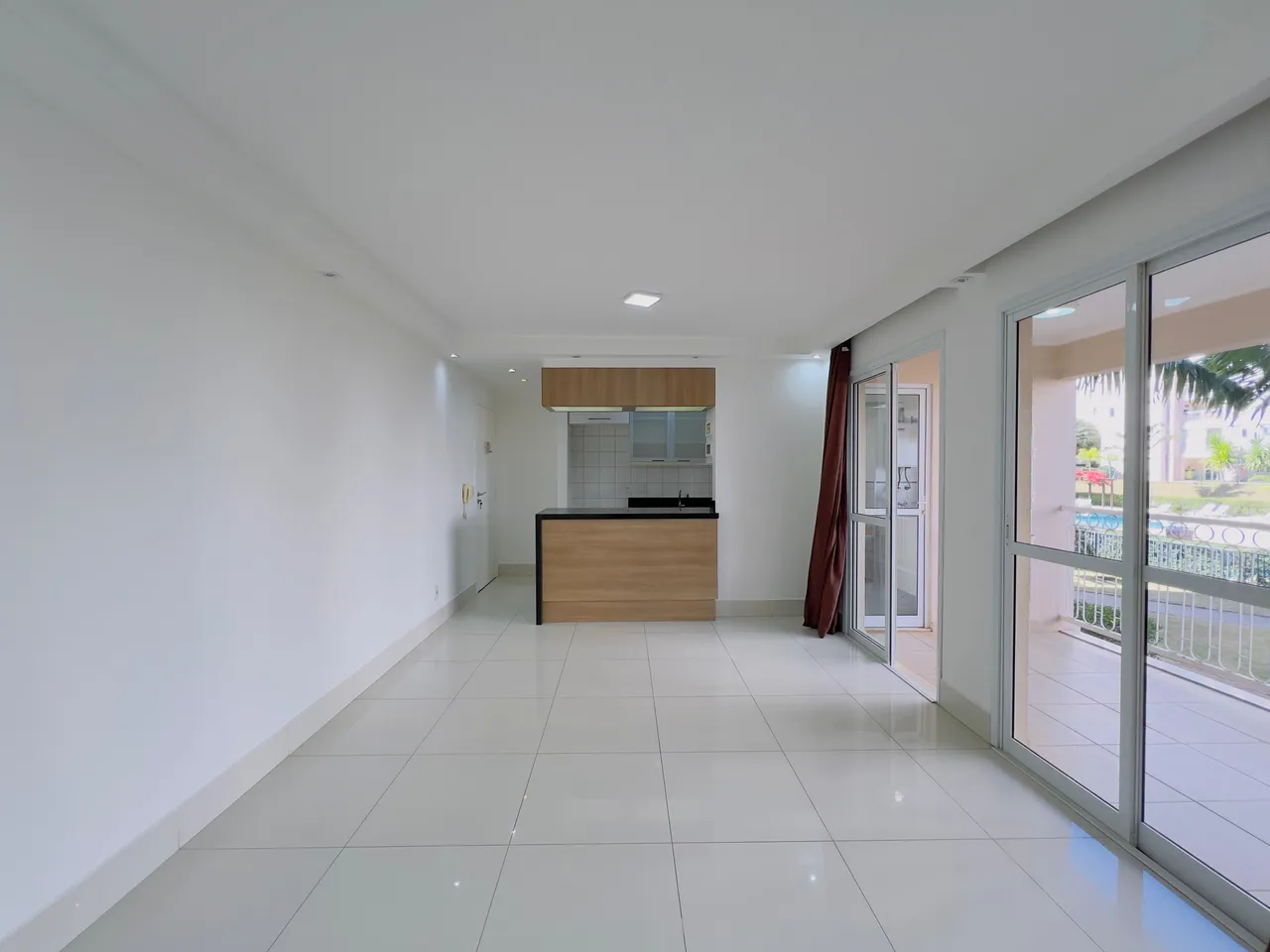 Apartamento à venda ou para alugar no Jardim São Vicente em Campinas.