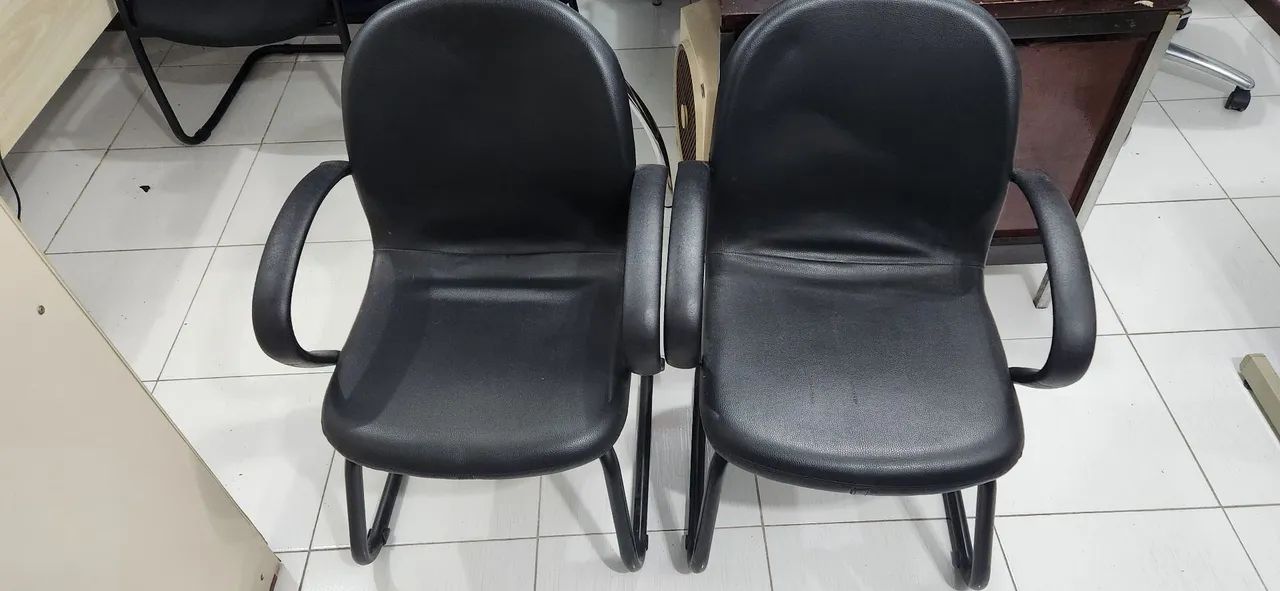 Cadeiras de Escritório com Braços - Conforto e Design
