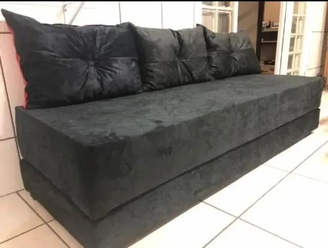 Sofá Cama Preto de 3 Lugares