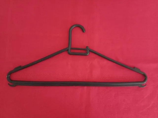 Cabides plásticos - Foto 3