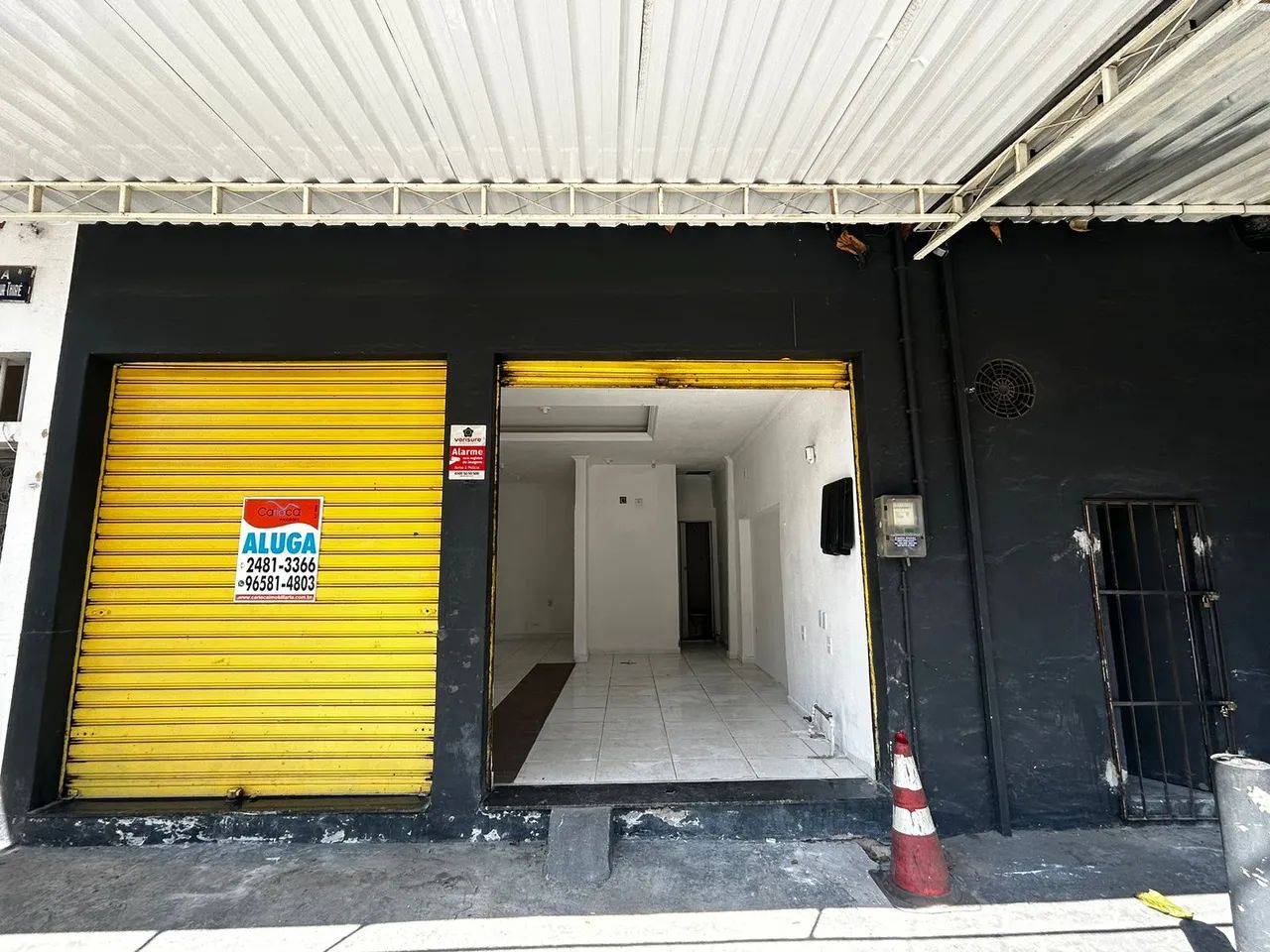 Loja entre o largo do bicao e shopping carioca  Vila Da Penha