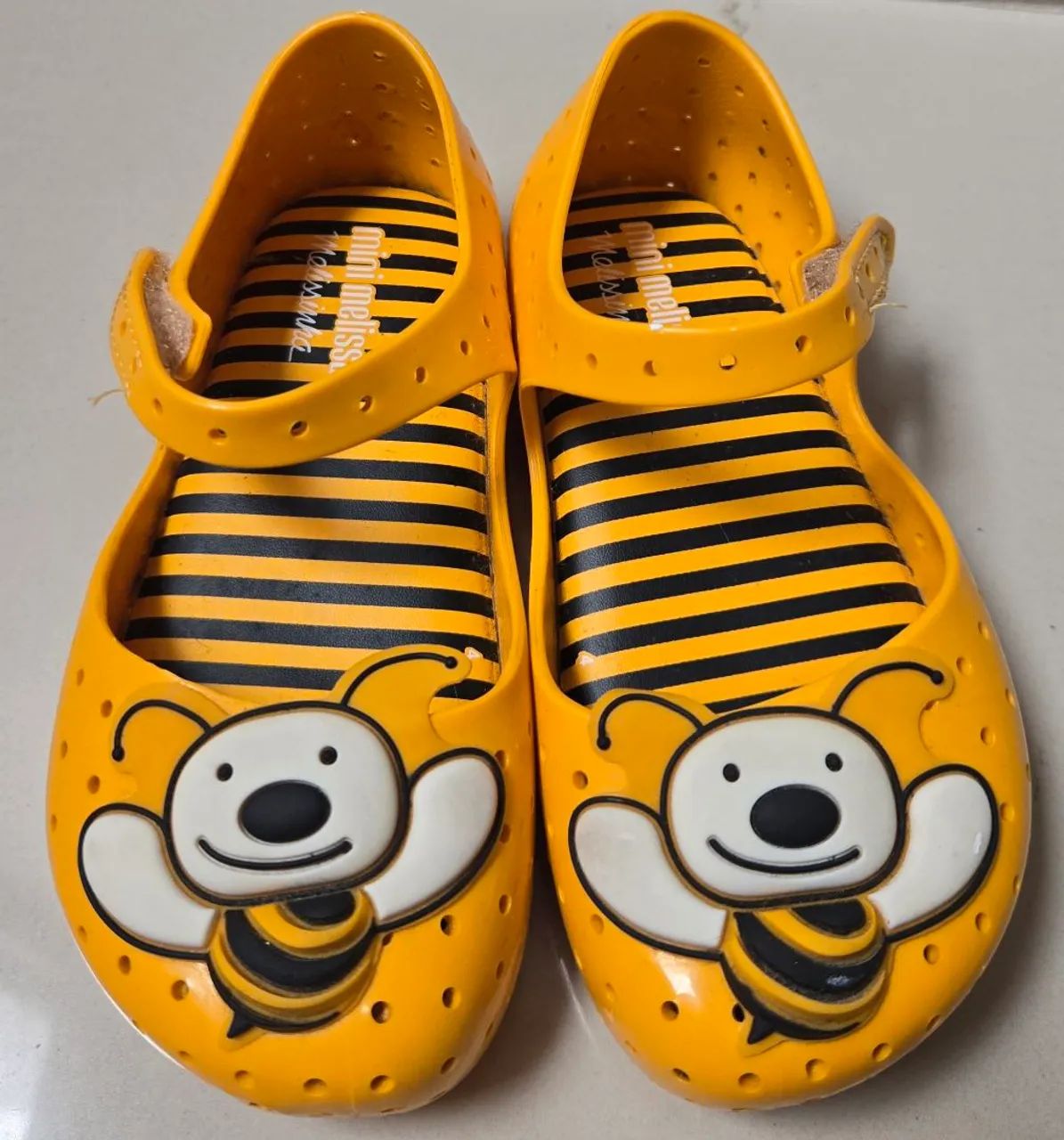 Sapatilha Infantil Abelha Mini Melissa