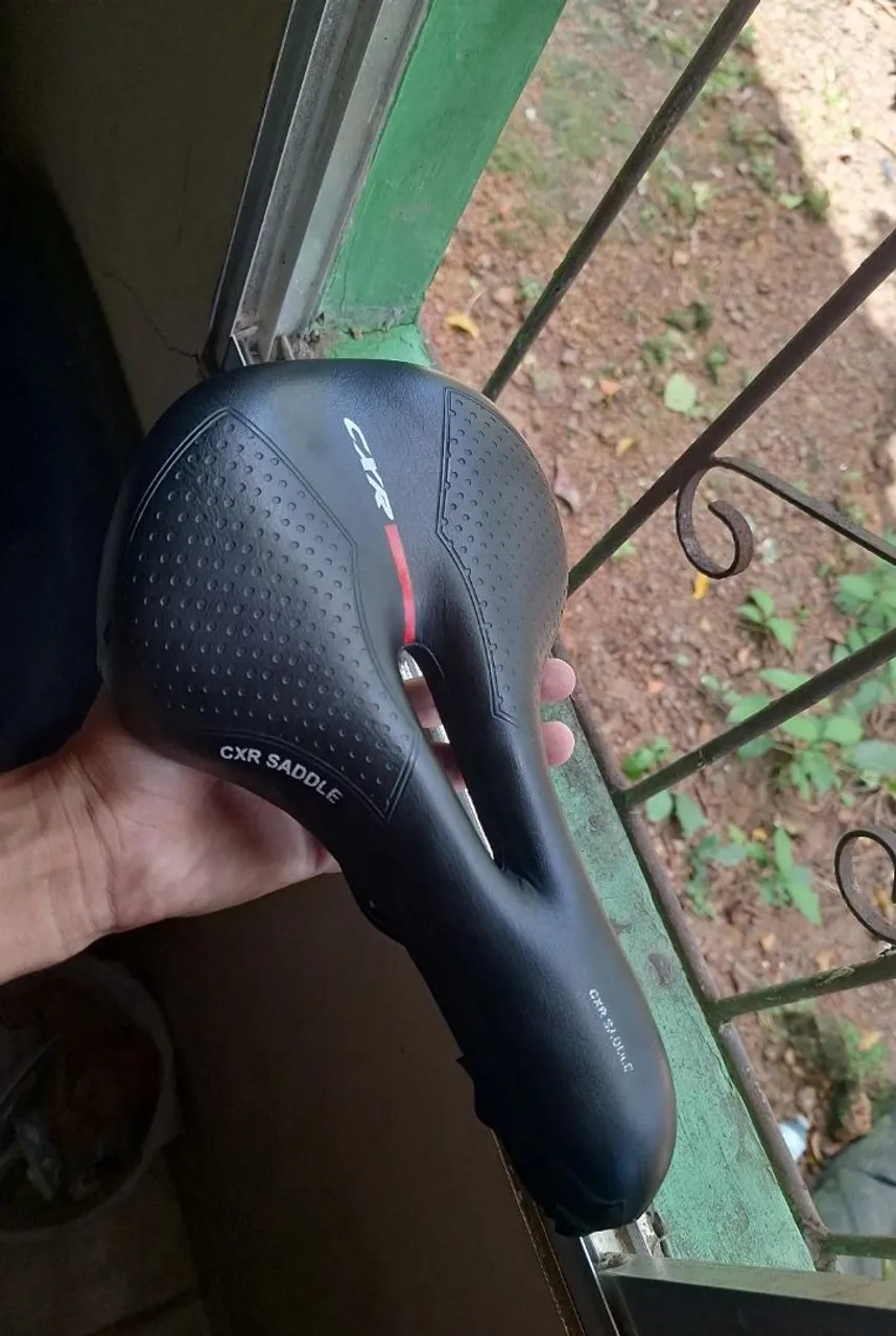 Selim de bicicleta CXR Saddle
