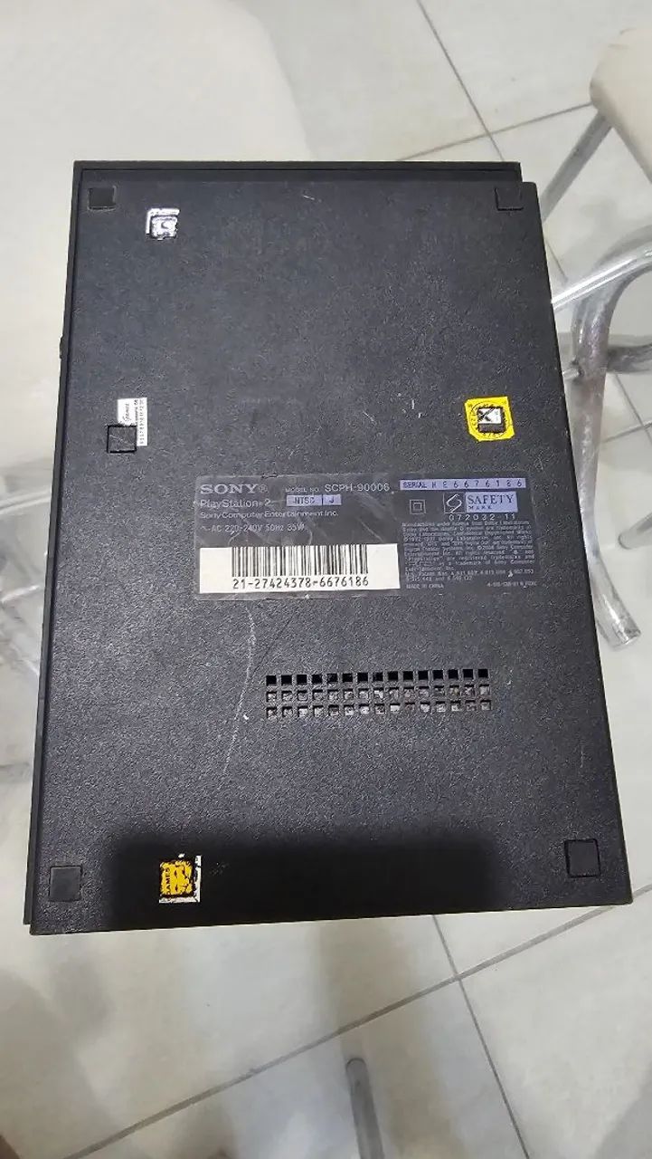Controle Playstation e Controle Genérico - Foto 3