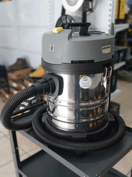 Aspirador de pó e água profissional 20 litros 1400W - Karcher (Loja/Loja) - Foto 3