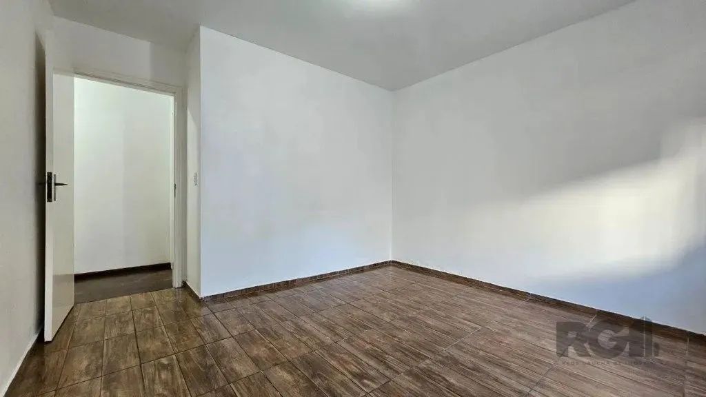 Apartamento 1 dormitório com área privativa de 47m², cozinha e área de serviço separadas,  - Foto 4