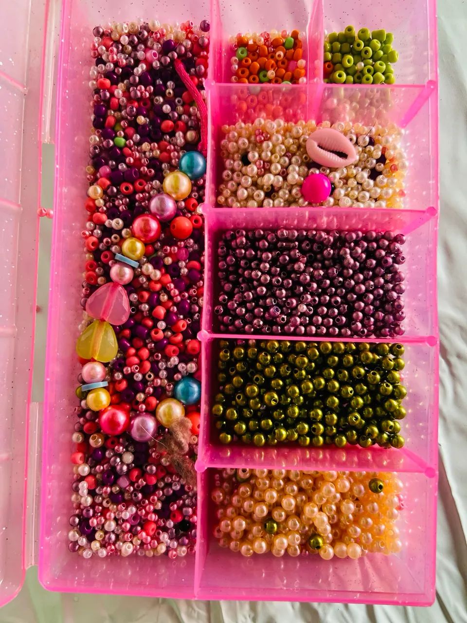 Miçangas Pérolas Pedras diversas com 7 cases/maletas - Foto 5