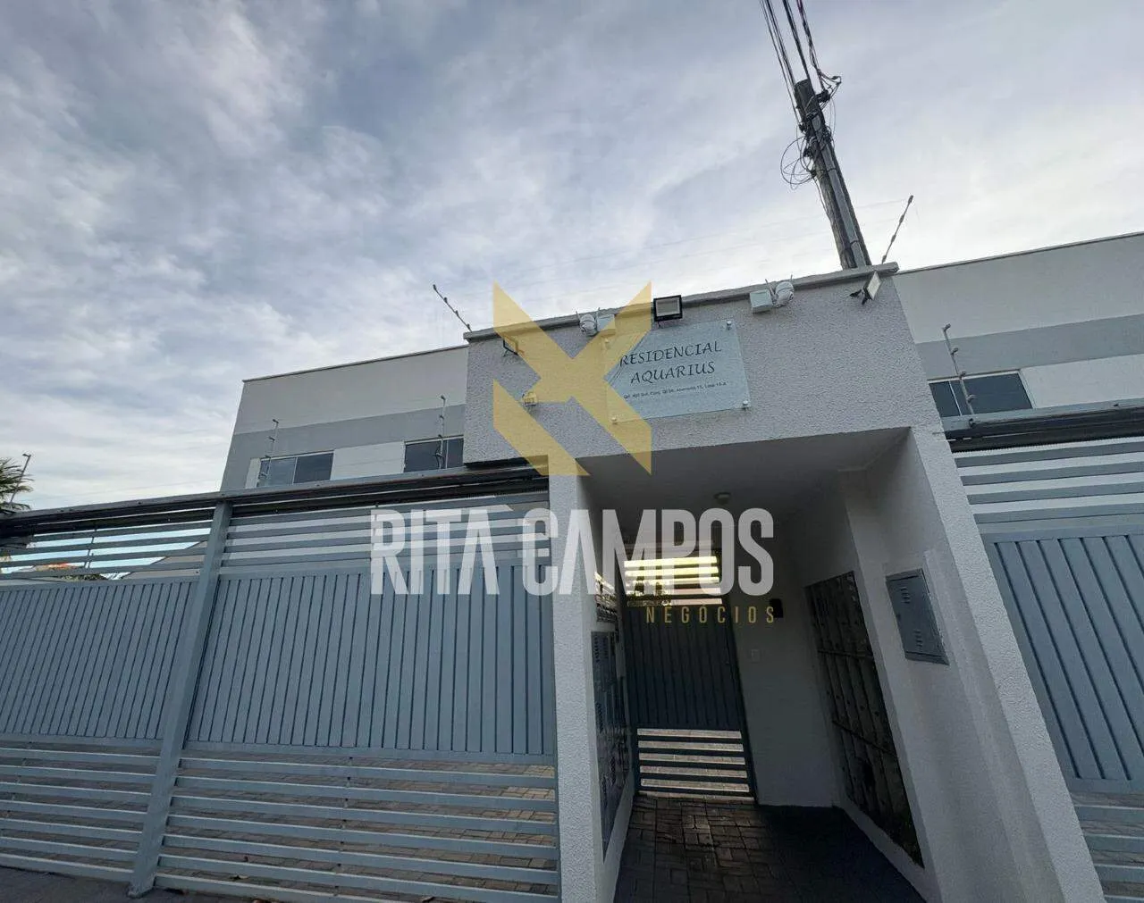 SOBRADO EM CONDOMINIO NA 405 SUL