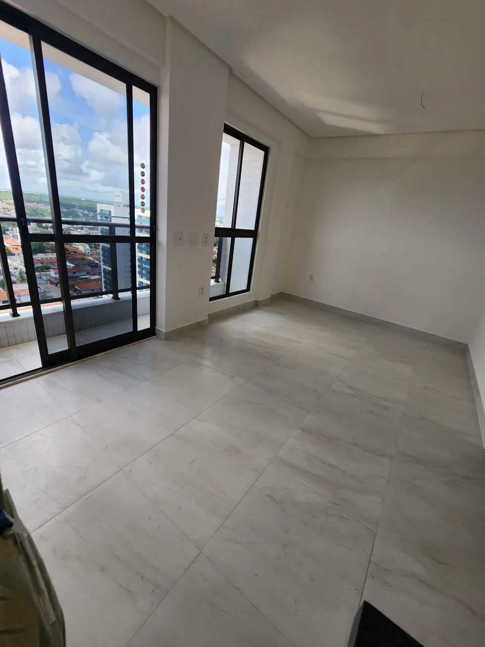 Excelente apartamento / flat com Varanda em Tambauzinho- Piscina e area de lazer - Foto 3