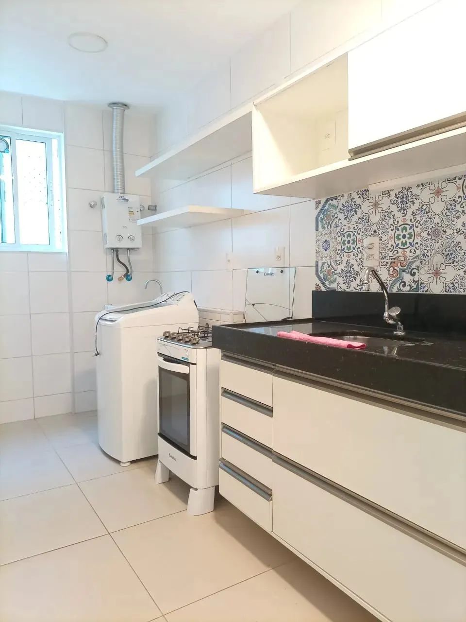 Apartamento 2 quartos mobiliado na Ponta Verde.