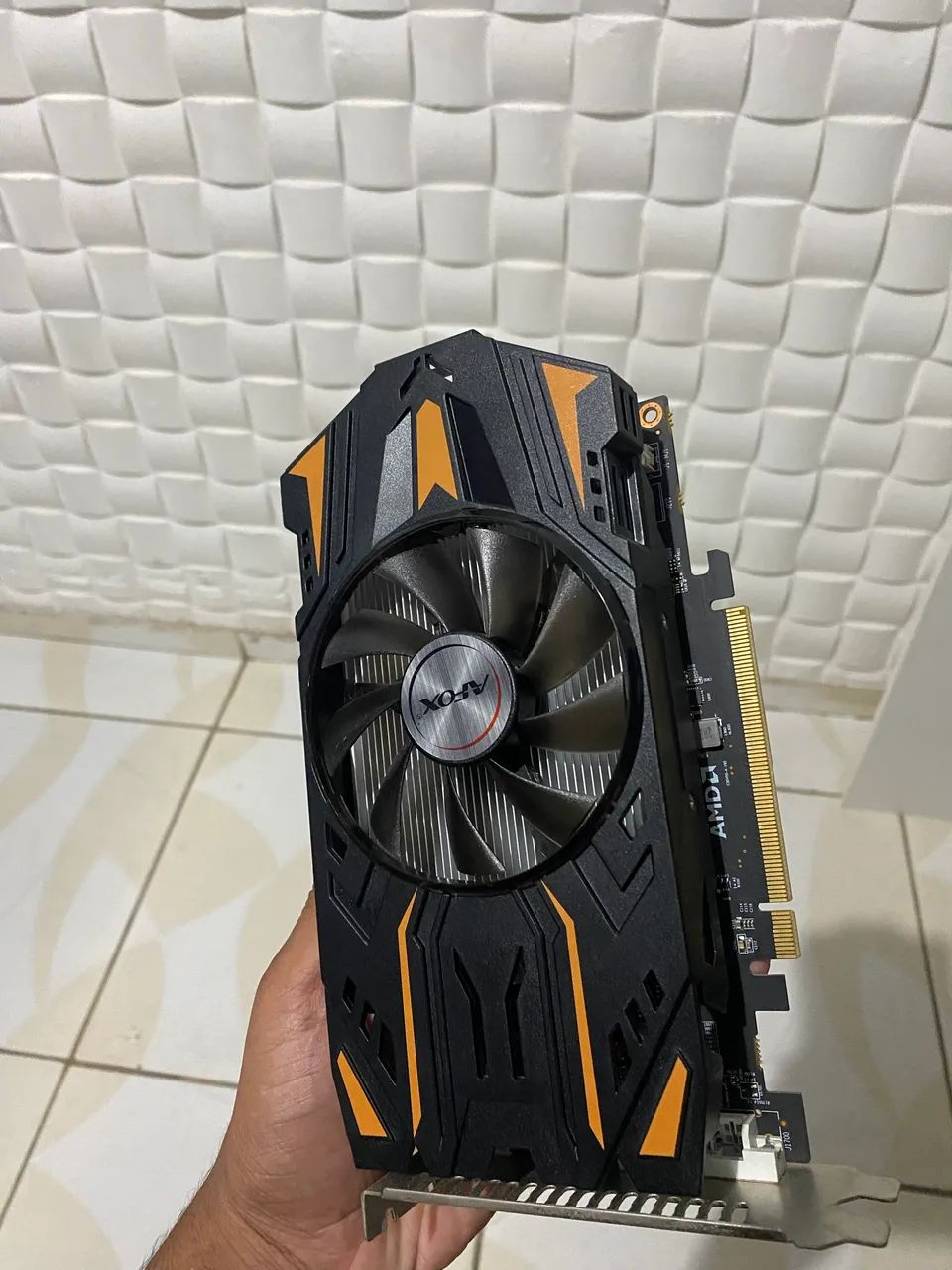  PLACA DE VÍDEO RX 550 2 GB!!