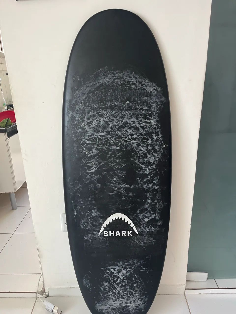 Prancha de surf Shark 5.3 resina carbono  - Foto 2