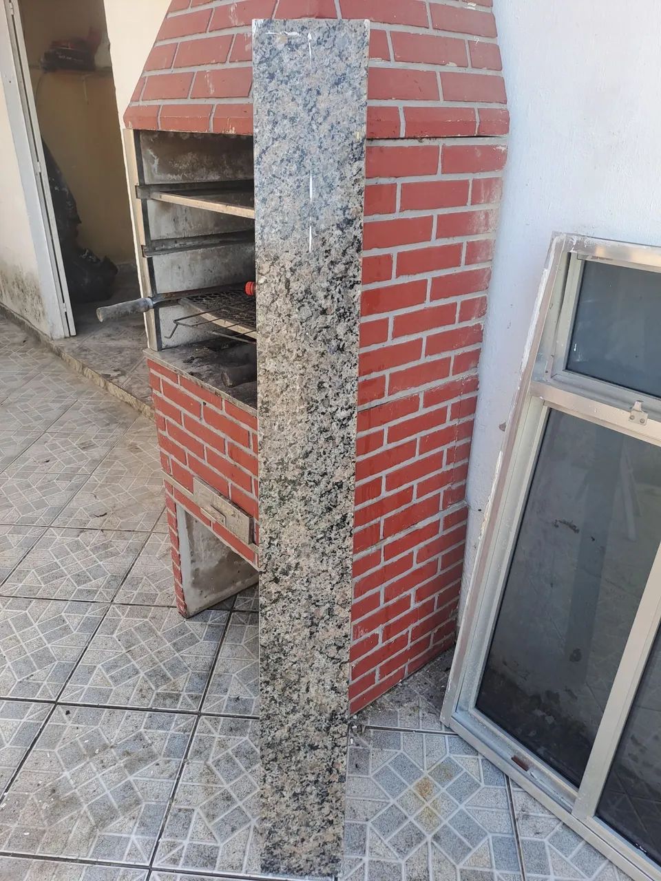 Janela de Alumínio 4 folhas + pedra mármore  - Foto 4