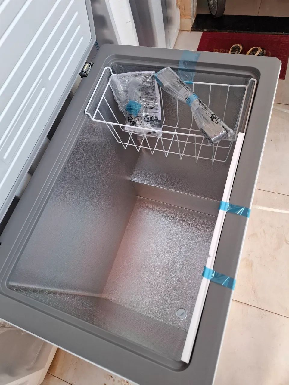 Freezer Horizontal Midea 200 Litros - Novo - Foto 4