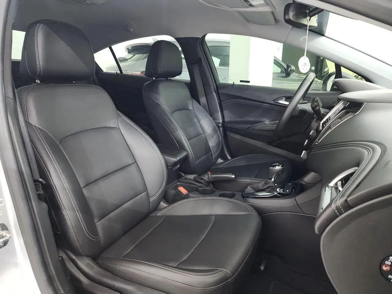 GM CRUZE LTZ 1.4TB 2023 C/25.000KM - Foto 5