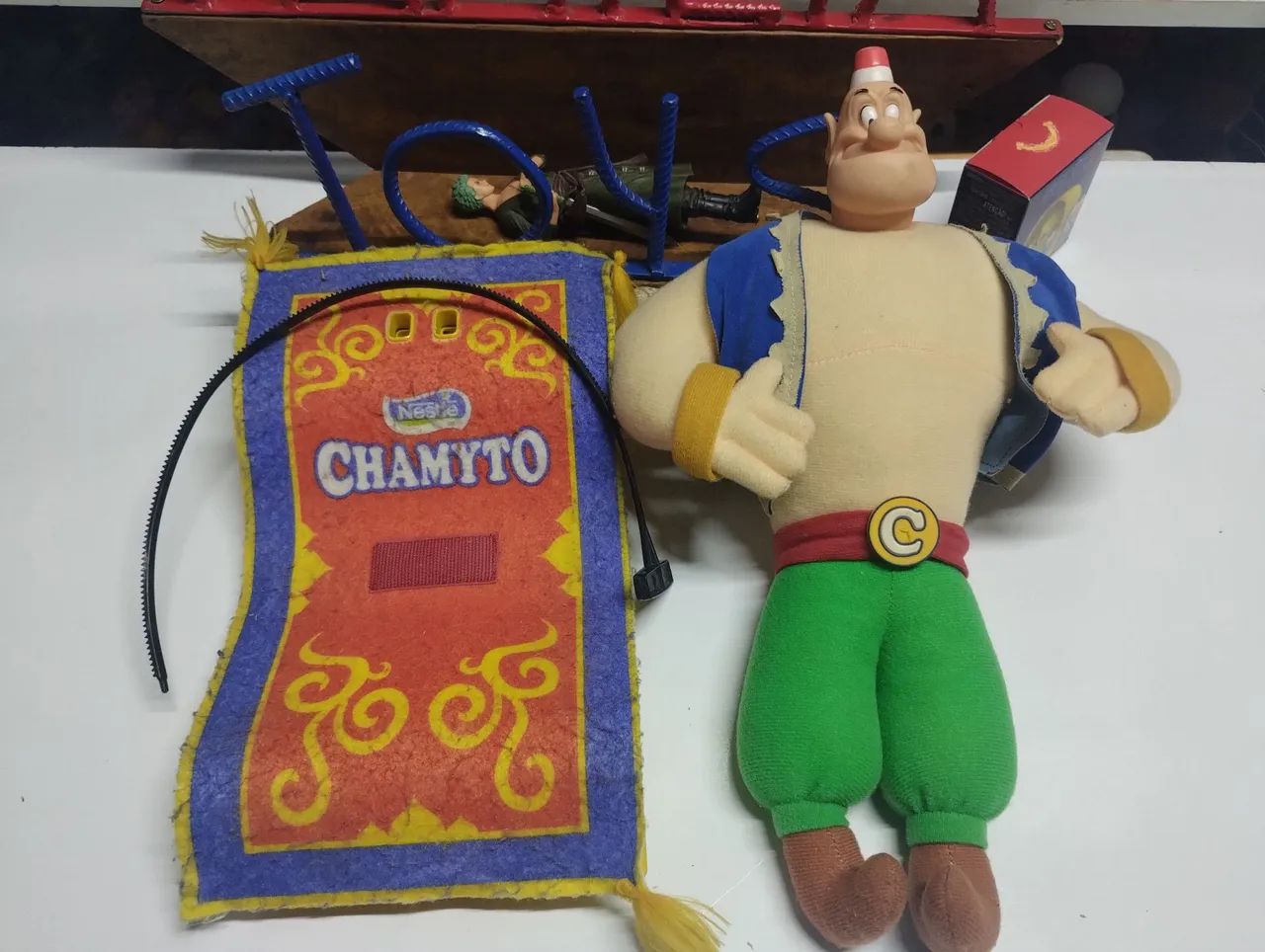 Gênio com tapete Antigo Estrela 