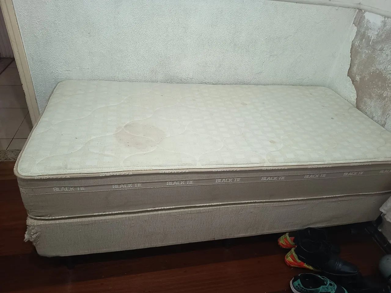 CAMA BOX SOLTEIRO + COLCHÃO FORTEZZA BLACK TIE