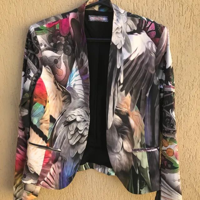 Blazer Com Estampa Geométrica Da Marca Vicio
