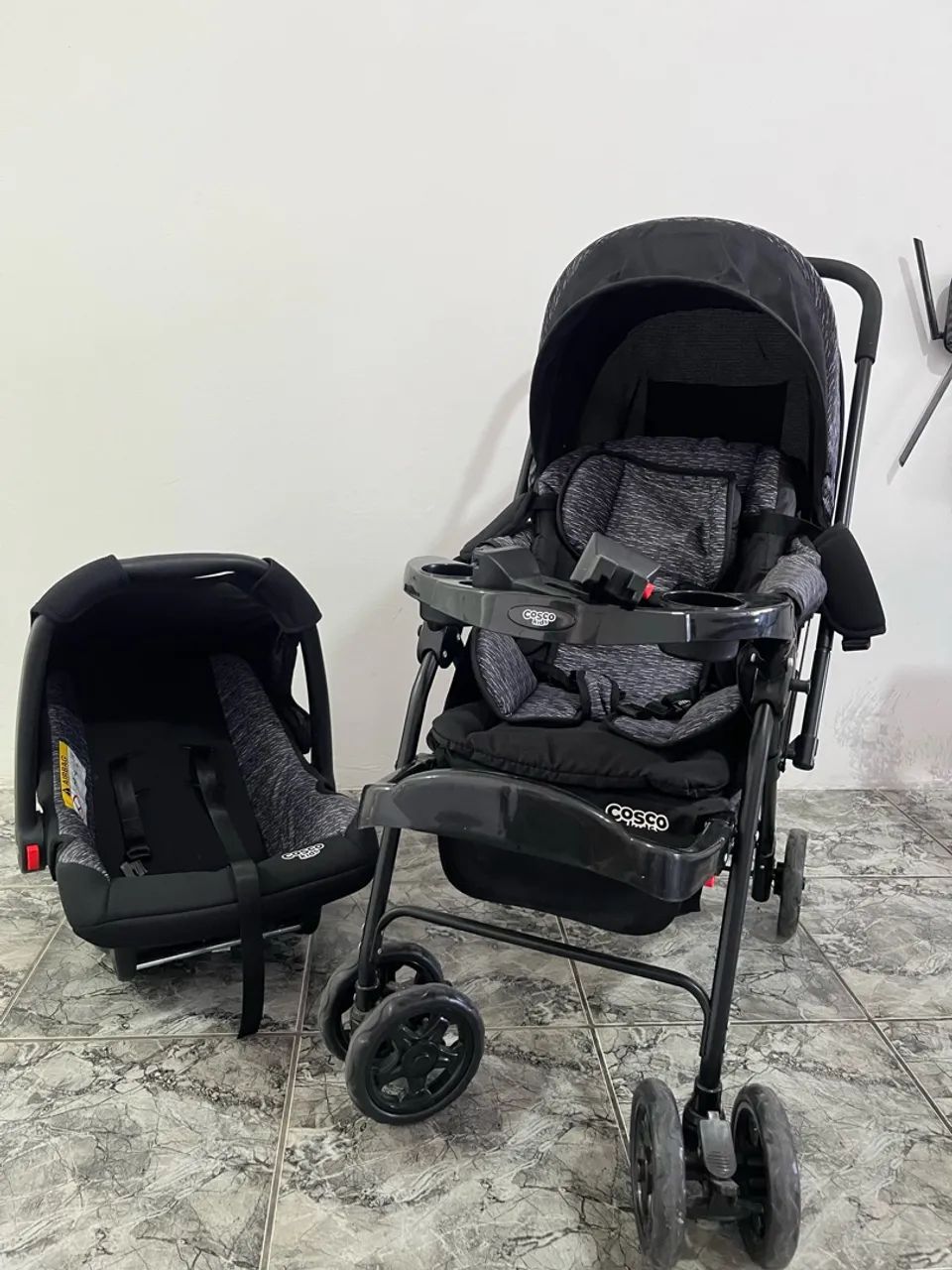  CARRINHO DE BEBÊ E BEBÊ CONFORTO KIT COSCO KIDS - Foto 4