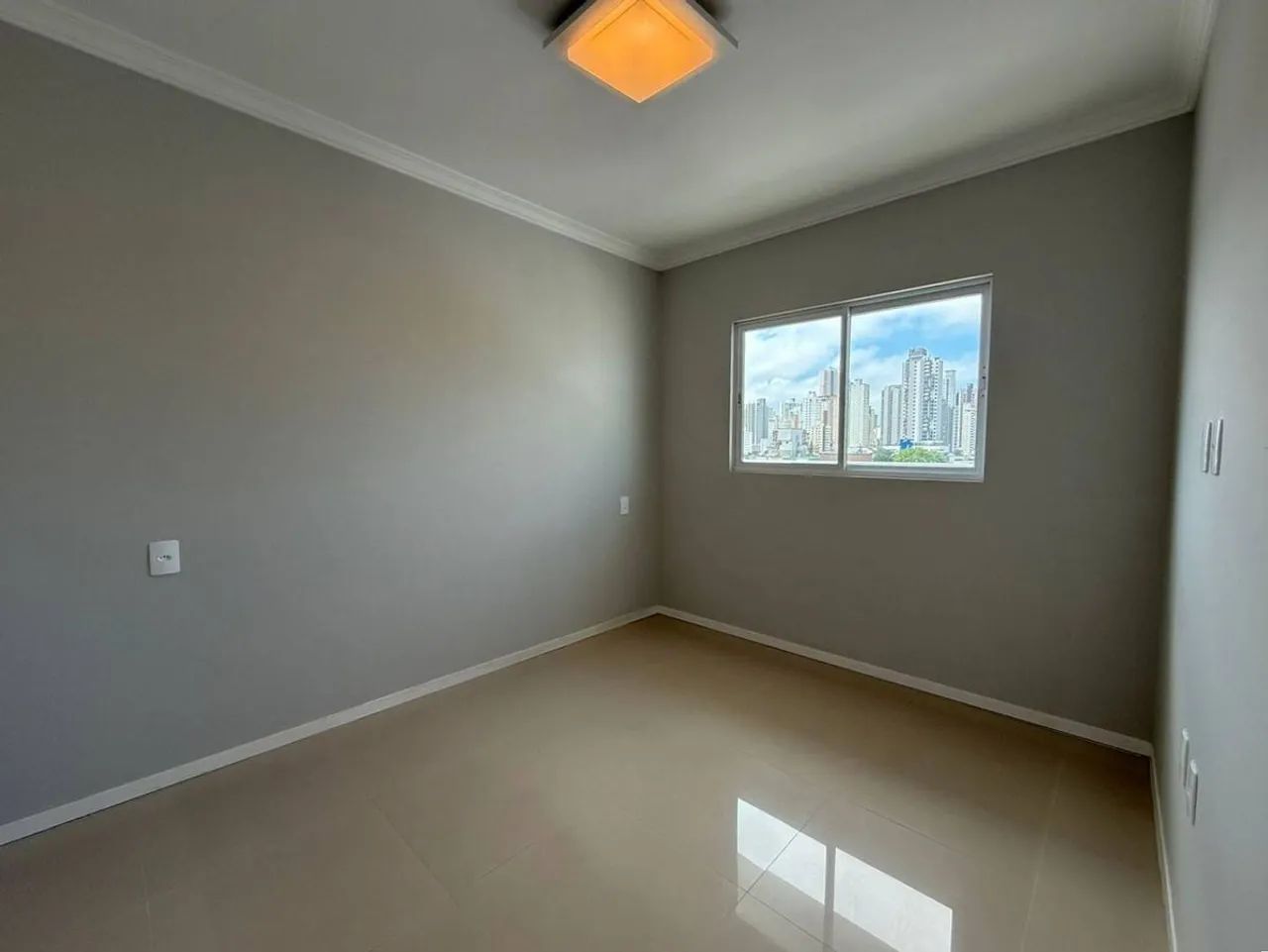 Apartamento 2 dormitórios, sendo 1 suite para locação na Vila Real - Foto 8