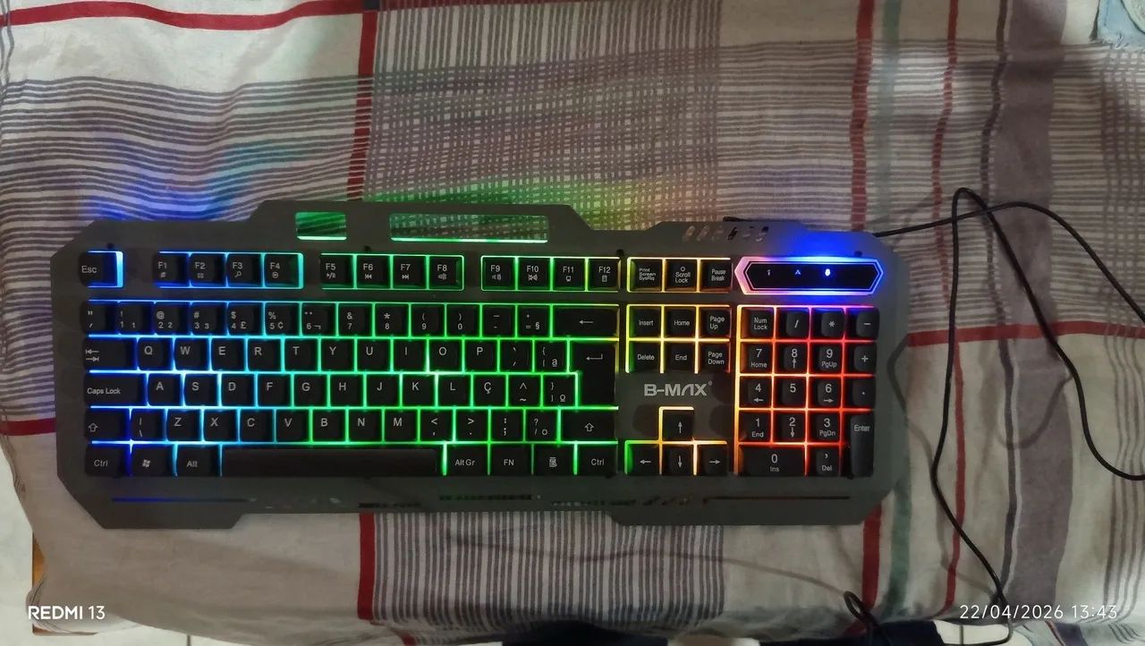 Vendo um teclado normal de membrana  - Foto 3