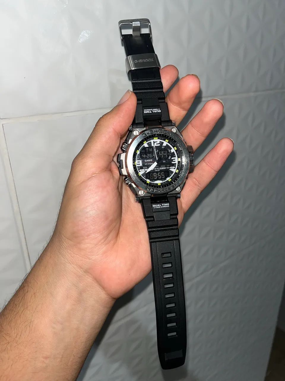 Relógio G-shock Resist
