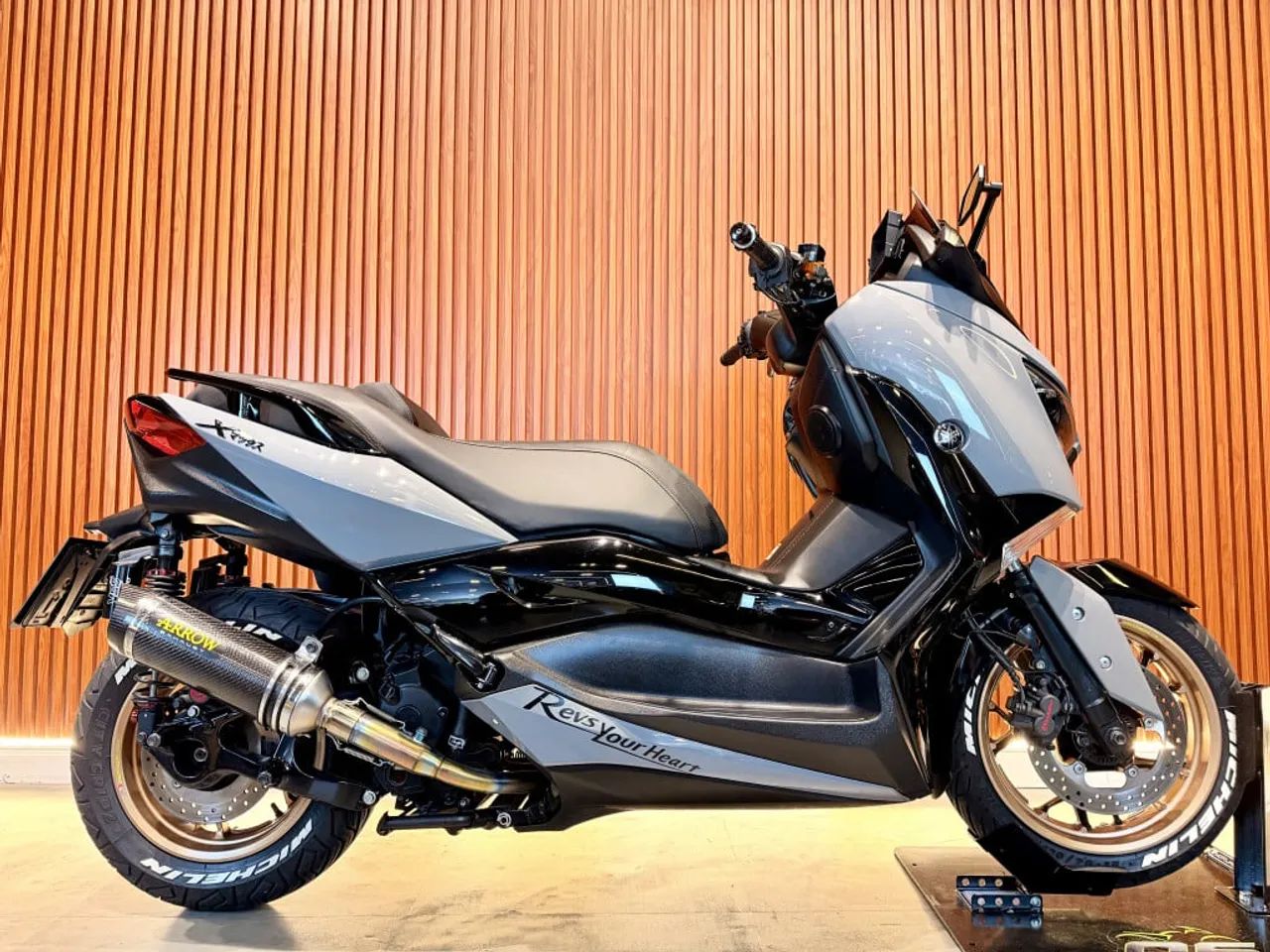 Yamaha XMAX 250 ABS 2023 - Foto 3