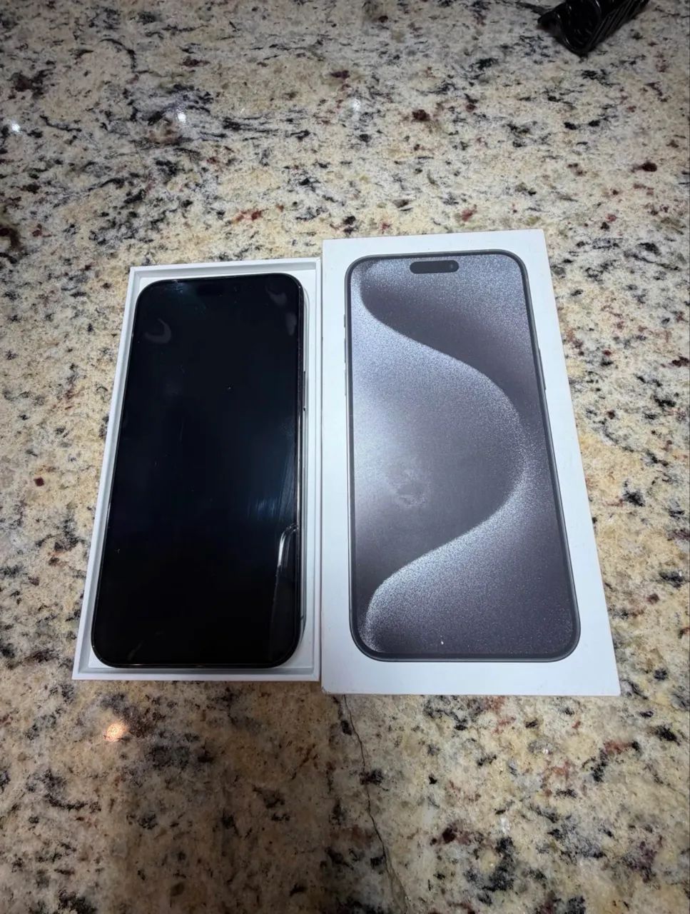 Iphone 15 pro max 256 gb - preto - Foto 3