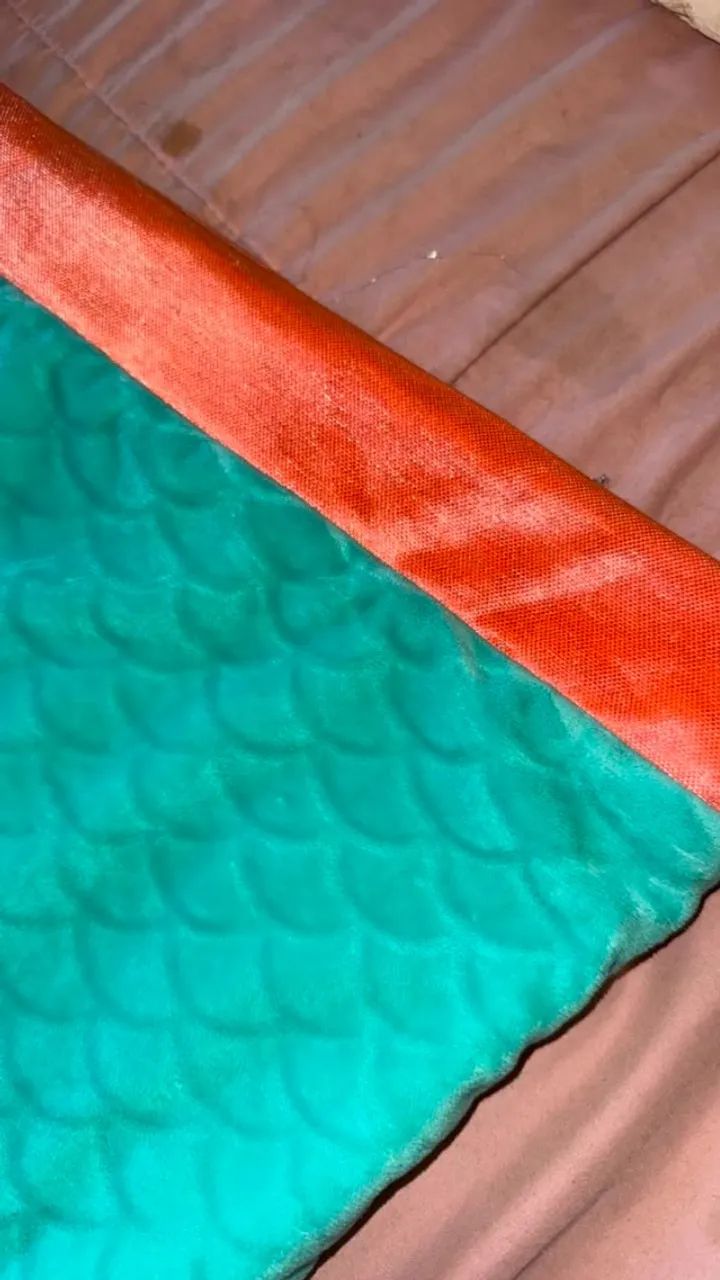 Manta Cauda de Sereia Verde Água e Laranja - Foto 3