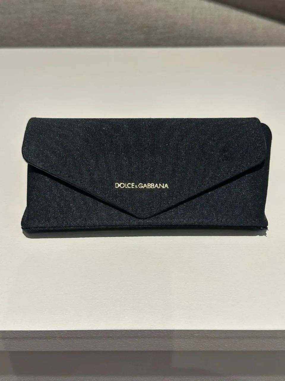 óculos de sol Dolce e Gabbana DG4404 preto com estojo - original