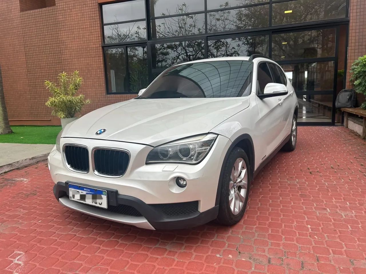 BMW X1 Sdrive 18I 2.0 16V 4X2 Aut. 2014