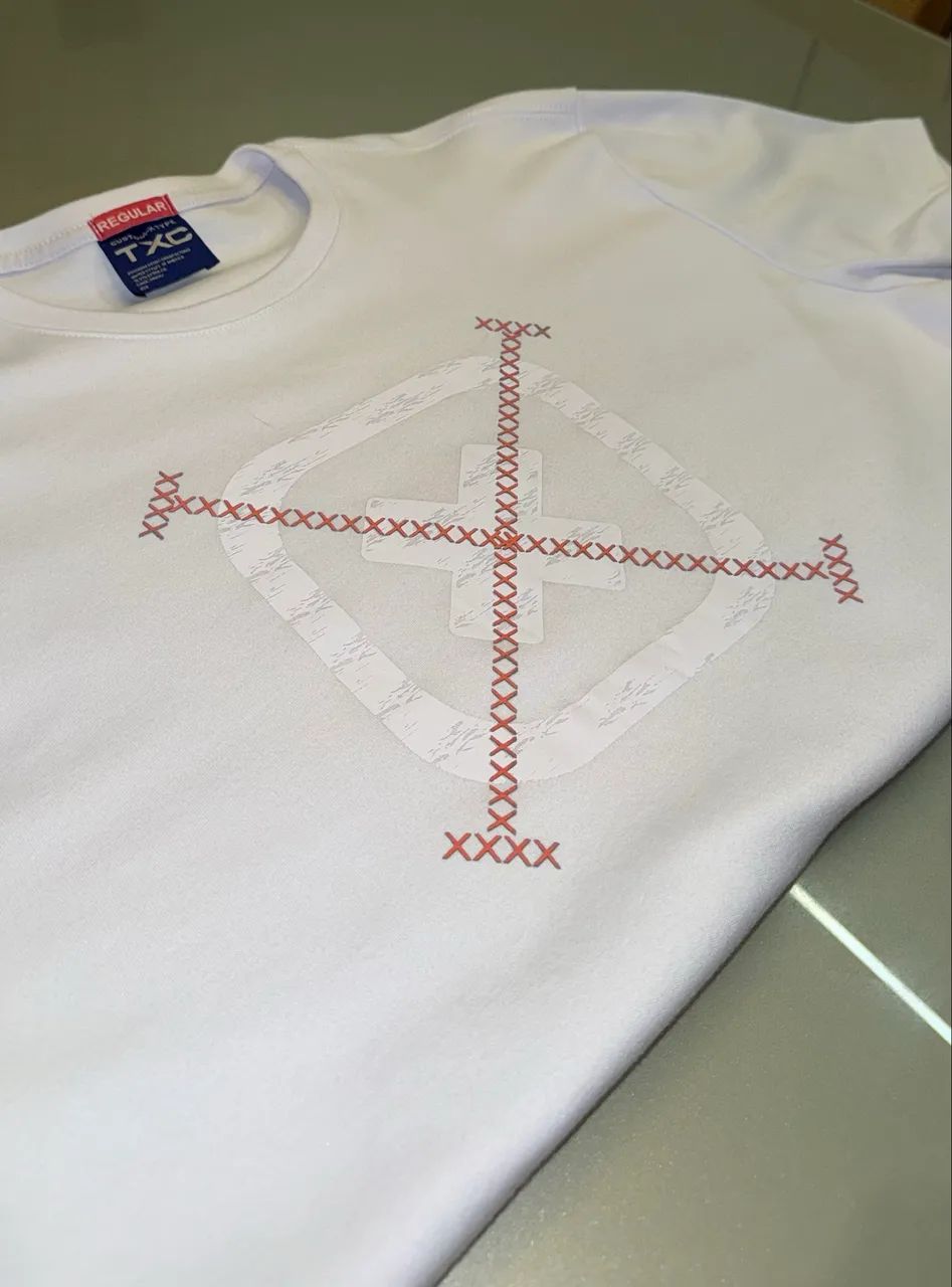 Camiseta TXC original nunca usada! - Foto 2