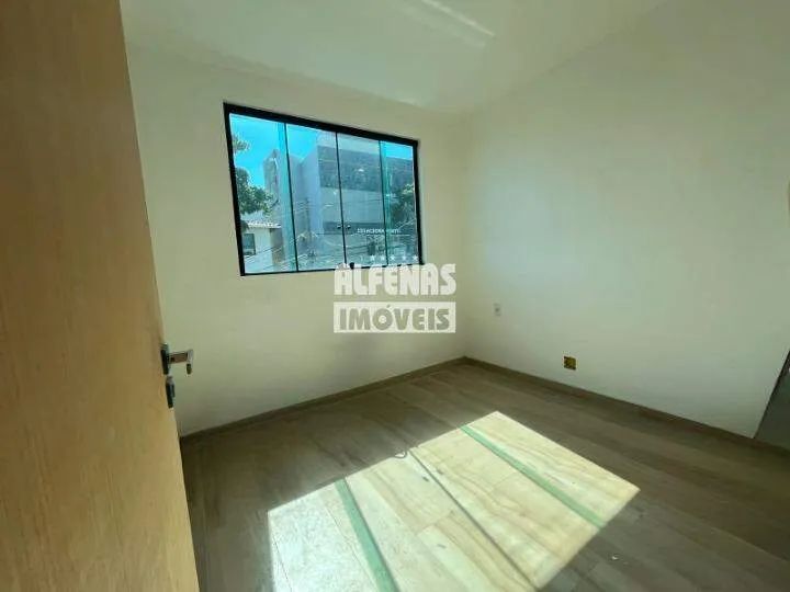 Casa à venda 3 quartos no Bairro CABRAL - Foto 5