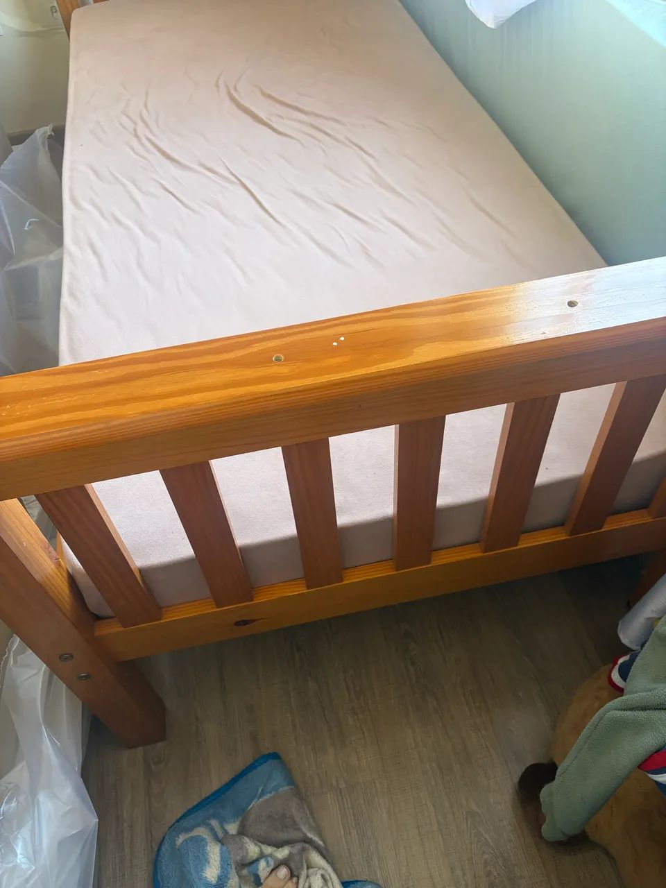 Cama solteiro 