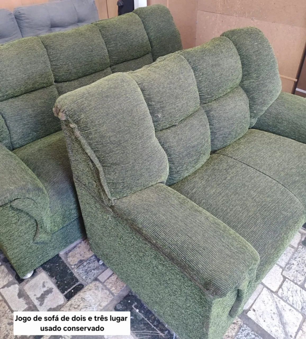 sofá 2 e 3 lugares usado $799,00 A vista