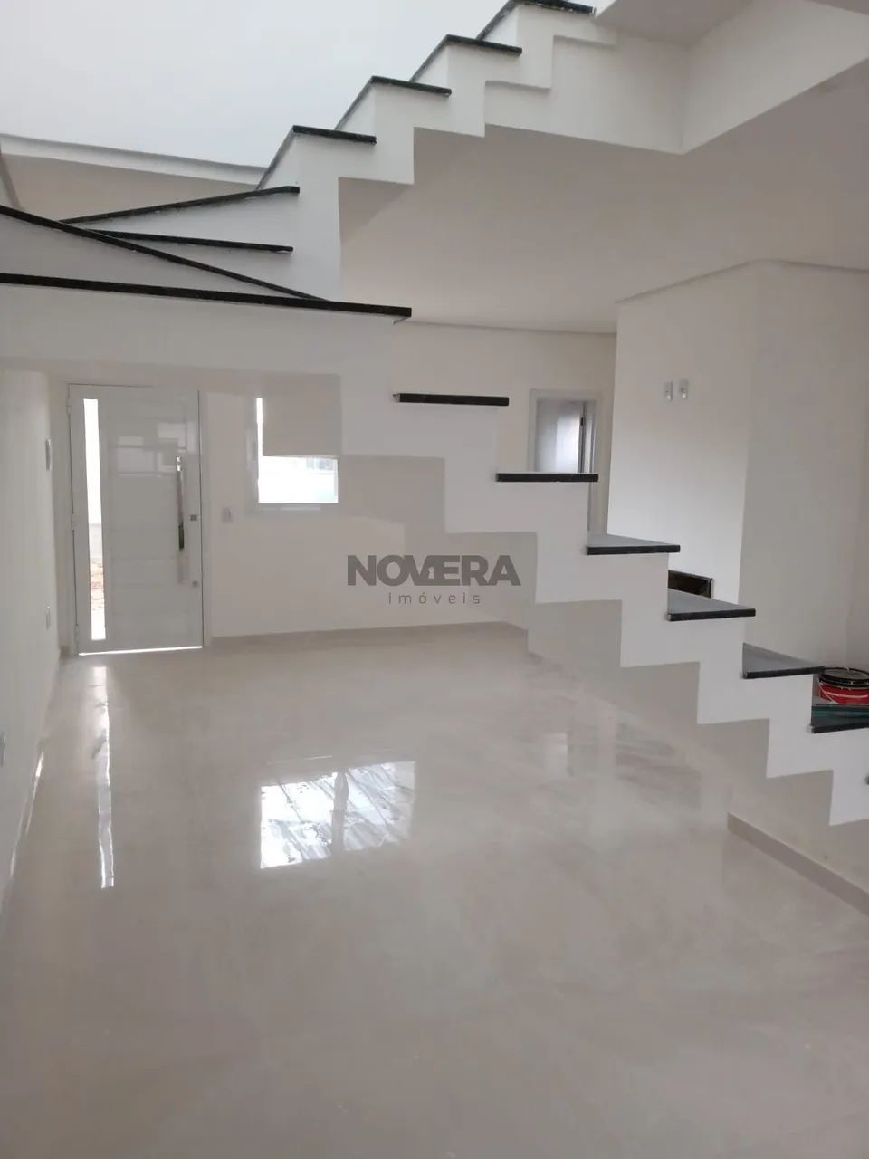 Lindo Sobrado à venda no Amarilis