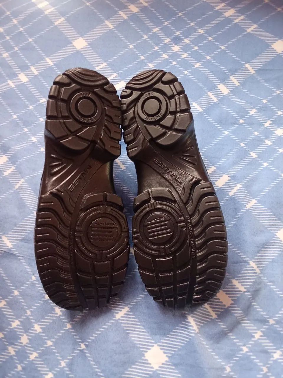 Bota EPI  N35  - Foto 2