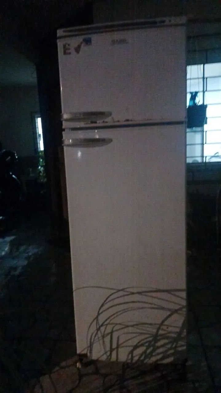 Geladeira Dako