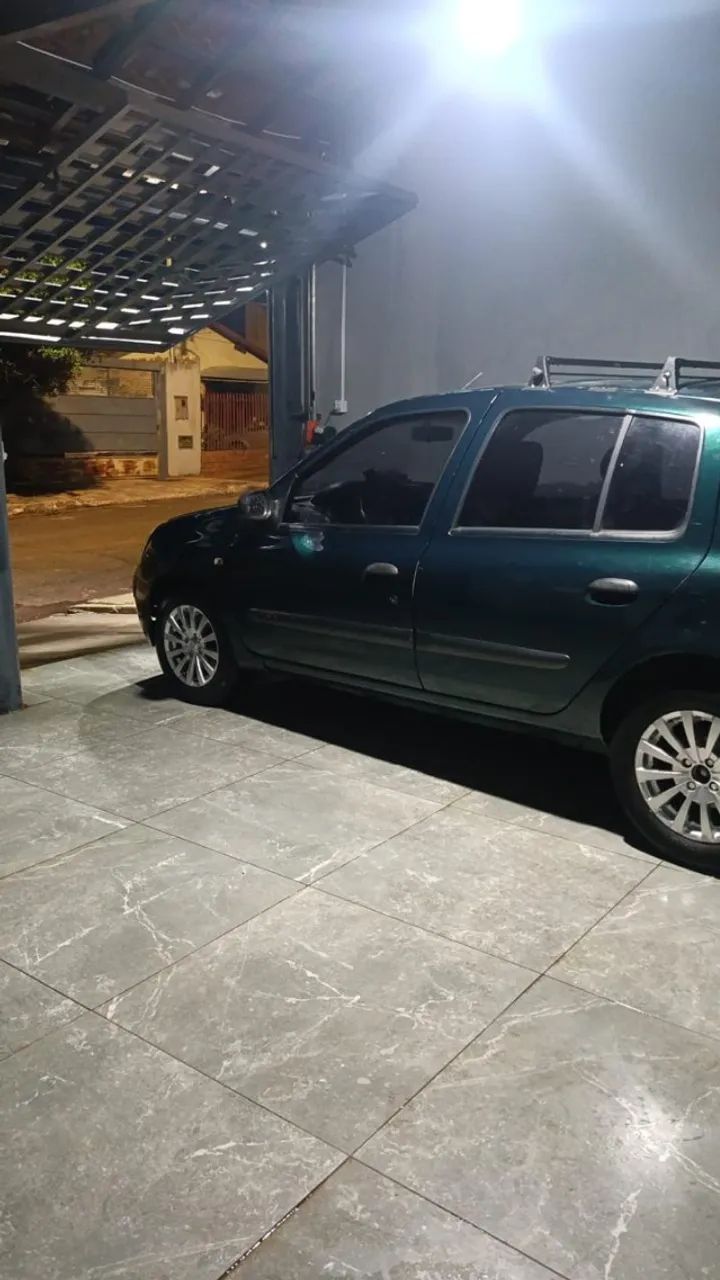 Renault Clio RL Alize/ Authent. 1.6 16V 110cv 5P 2004 - Foto 3