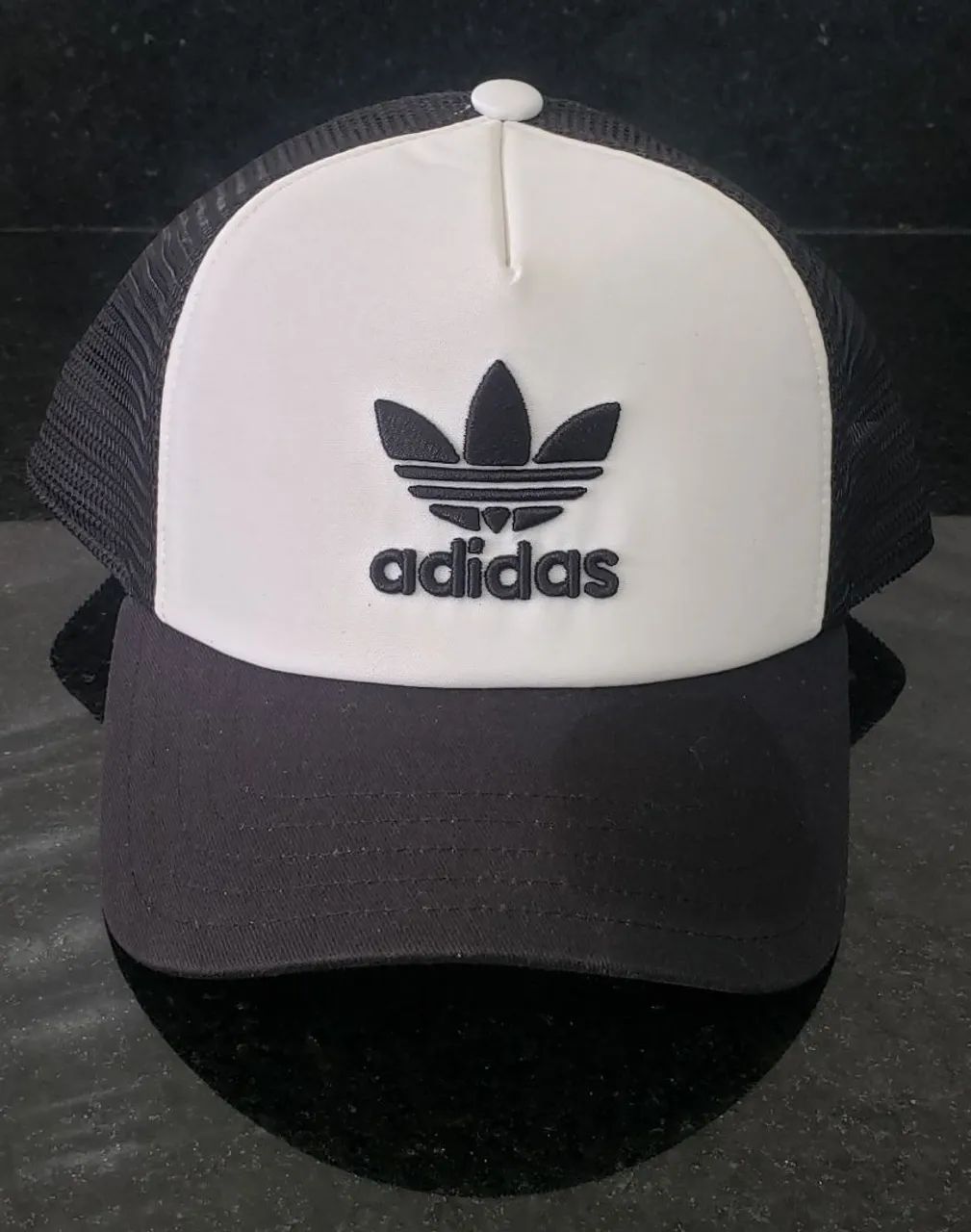 Boné da Marca Adidas