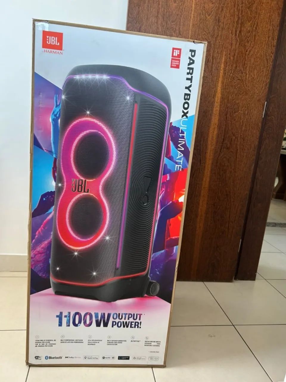 Caixa de Som JBL Partybox Ultimate - Nova e Lacrada!