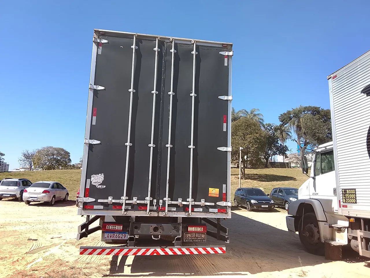 Volvo VM 270 - Foto 2