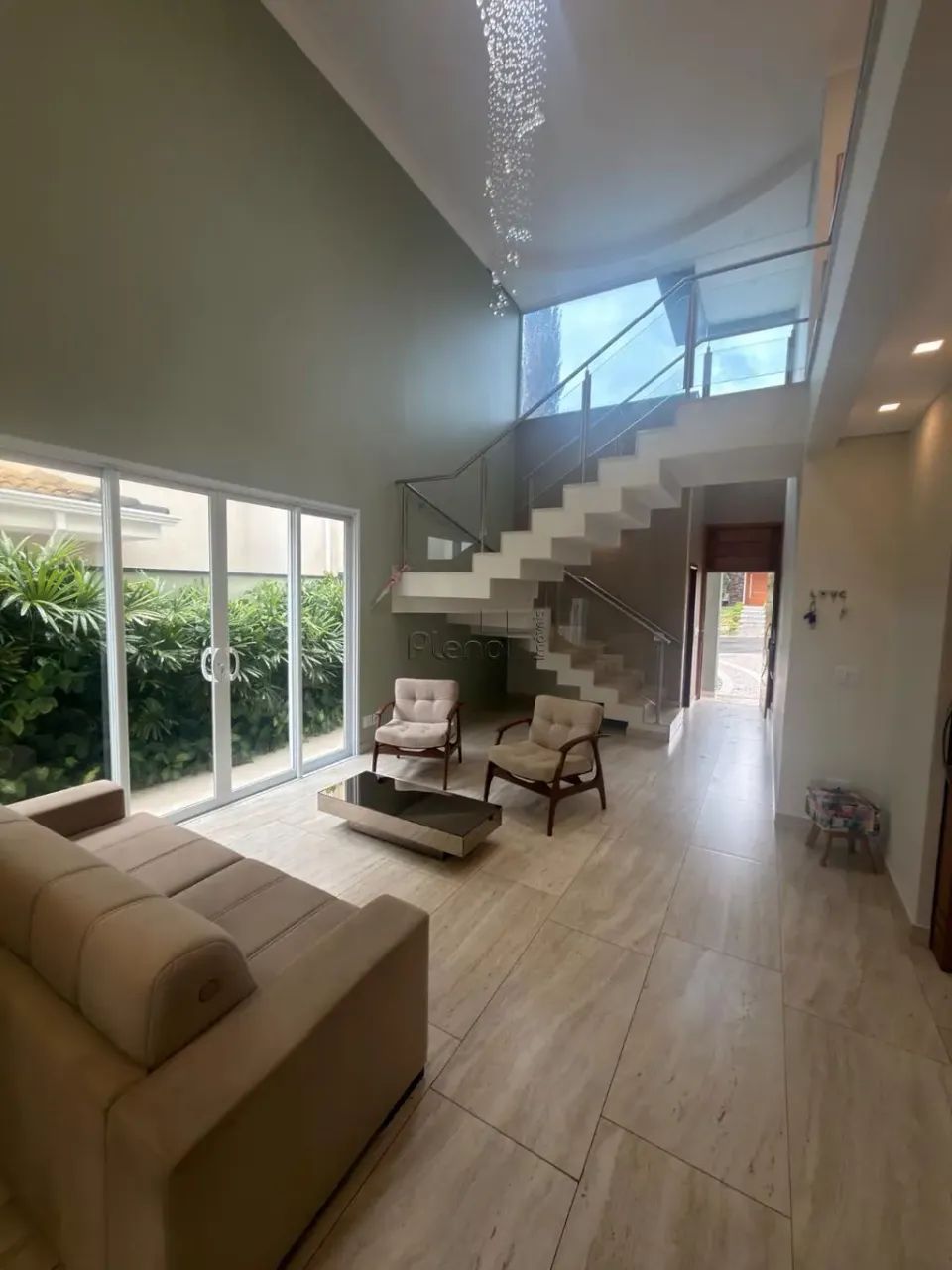 Sobrado para alugar em Campinas, Swiss Park, com 3 suítes, com 320 m² - Foto 2