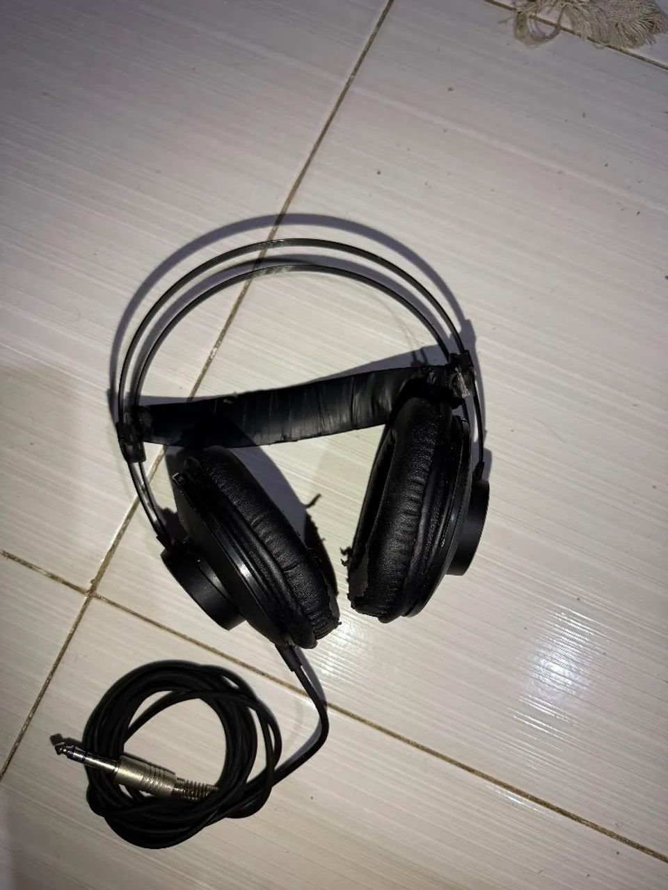 Fone AKG K52 - Foto 2