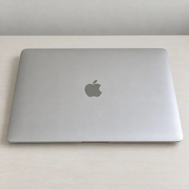 MacBook Air M1 2020 - 8GB RAM / SSD 256GB - Completo - Notebooks